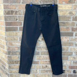 GAP men’s black pants
